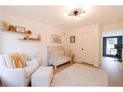 81 Homestead Way, Thorold, ON - Indoor Photo Showing Bedroom