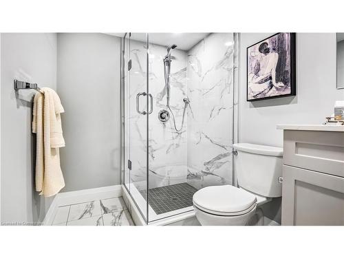 1036 Cedarwood Place, Burlington, ON - Indoor Photo Showing Bathroom