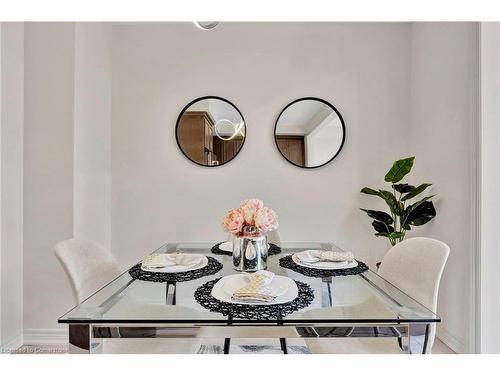 317 Raymond Road, Ancaster, ON - Indoor Photo Showing Dining Room