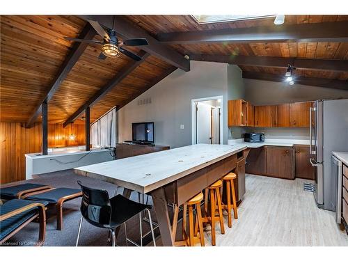 60 Atkinson Boulevard, Dundas, ON - Indoor Photo Showing Kitchen