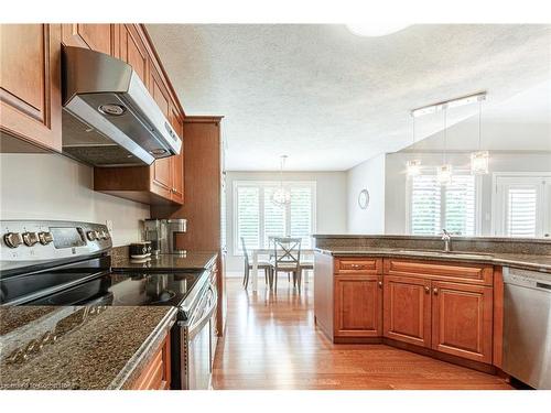 4 Forest Wood Drive, Port Dover, ON - Indoor Photo Showing Kitchen With Double Sink