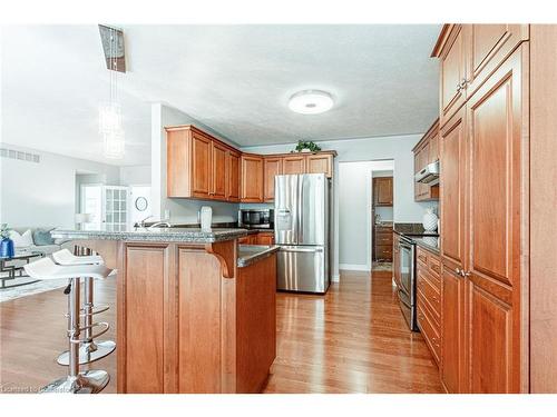 4 Forest Wood Drive, Port Dover, ON - Indoor Photo Showing Kitchen