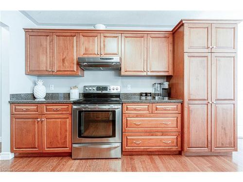 4 Forest Wood Drive, Port Dover, ON - Indoor Photo Showing Kitchen