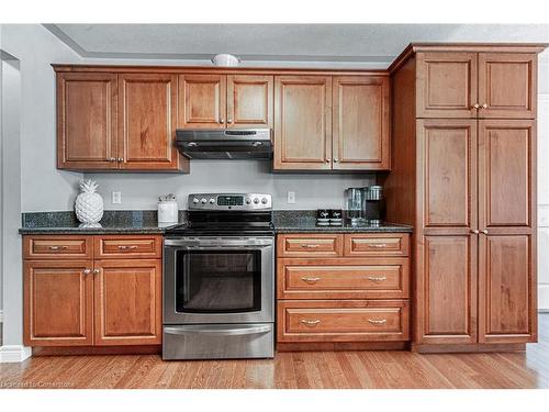 4 Forest Wood Drive, Port Dover, ON - Indoor Photo Showing Kitchen