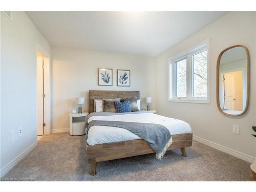 210-2620 Binbrook Road E, Binbrook, ON - Indoor Photo Showing Bedroom