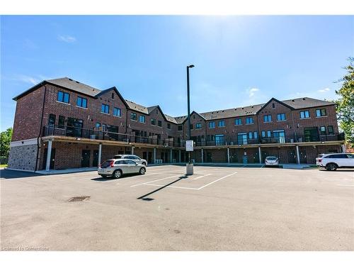 210-2620 Binbrook Road E, Binbrook, ON - Outdoor