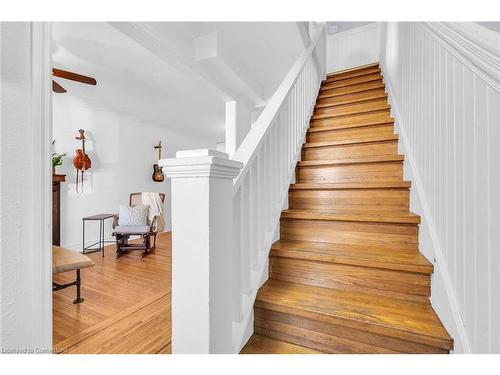 10 Roxborough Avenue, Hamilton, ON - Indoor Photo Showing Other Room