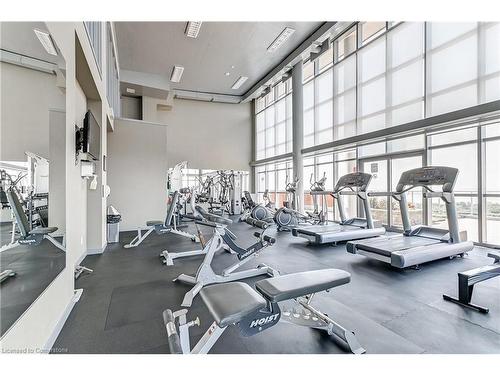 1202-551 Maple Avenue, Burlington, ON - Indoor Photo Showing Gym Room