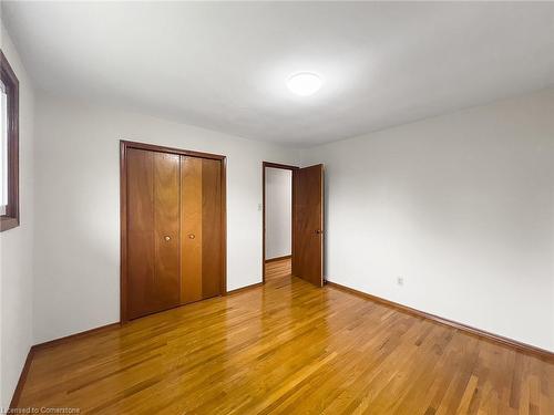 122 Glen Forest Drive, Hamilton, ON - Indoor Photo Showing Other Room