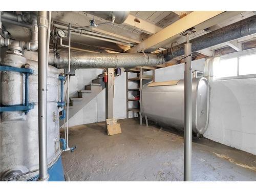 75 Chatham Street, Hamilton, ON - Indoor Photo Showing Basement