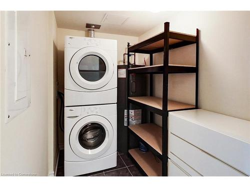 302-8 Brandy Lane Drive, Collingwood, ON - Indoor Photo Showing Laundry Room