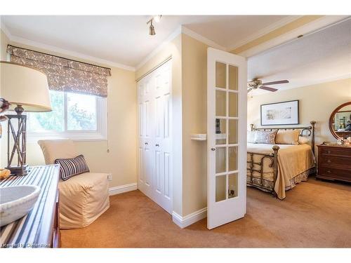 89 Larraine Avenue, Dundas, ON - Indoor Photo Showing Bedroom