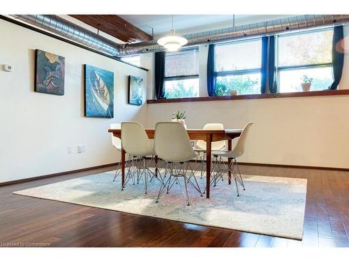 13-357 Hunter Street W, Hamilton, ON - Indoor Photo Showing Dining Room