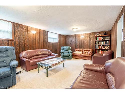 98 Summercrest Drive, Hamilton, ON - Indoor Photo Showing Basement