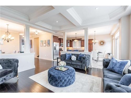 7 Meadowlark Drive, Port Colborne, ON - Indoor Photo Showing Living Room