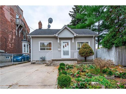 261 Jackson Street W, Hamilton, ON - Outdoor