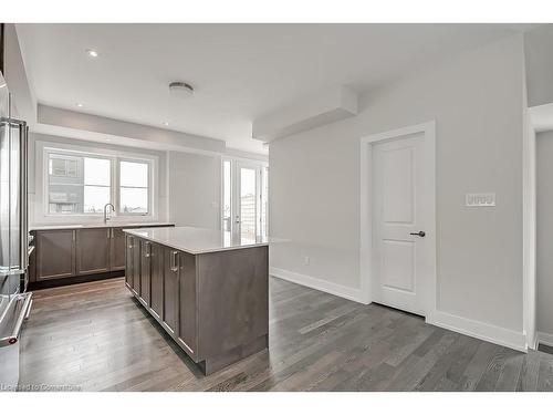 67-2273 Turnberry Road, Burlington, ON - Indoor Photo Showing Other Room