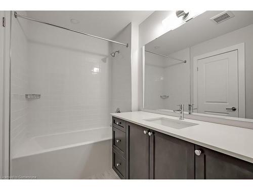 67-2273 Turnberry Road, Burlington, ON - Indoor Photo Showing Bathroom