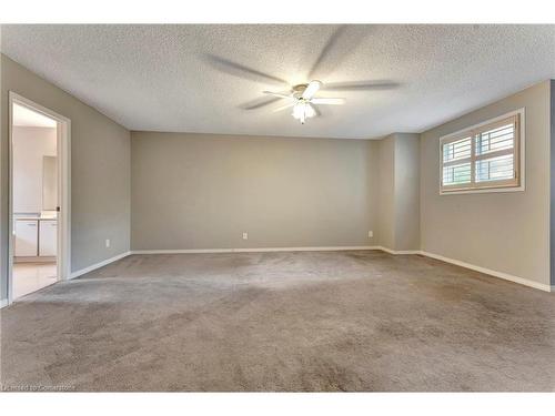 11 Willowtree Court, Dundas, ON - Indoor Photo Showing Other Room