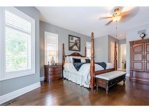 17 Mcdonald Court, Waterdown, ON - Indoor Photo Showing Bedroom