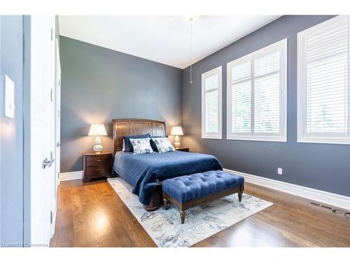 17 Mcdonald Court, Waterdown, ON - Indoor Photo Showing Bedroom