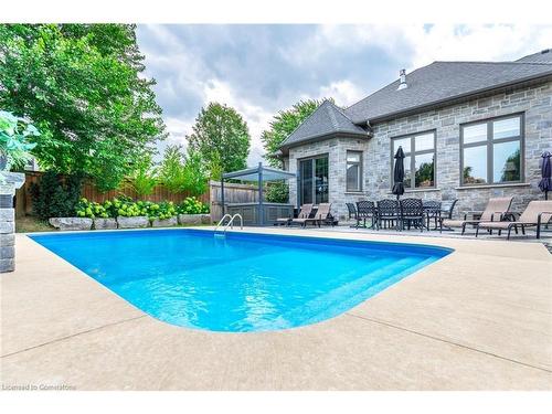 17 Mcdonald Court, Waterdown, ON - Outdoor With In Ground Pool With Deck Patio Veranda