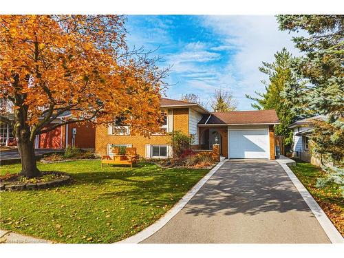 81 Skyline Drive, Dundas, ON - Outdoor With Facade