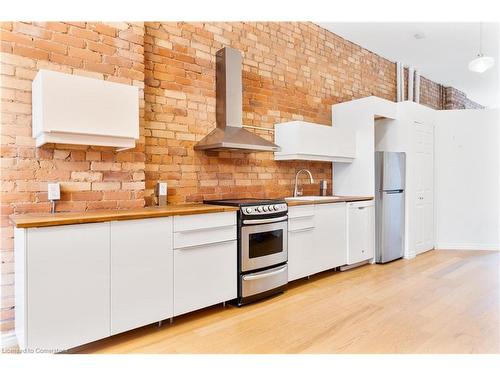 1-189 King Street E, Hamilton, ON - Indoor Photo Showing Kitchen