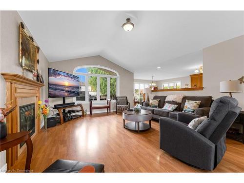 46 Jane Street, Smithville, ON - Indoor Photo Showing Living Room With Fireplace