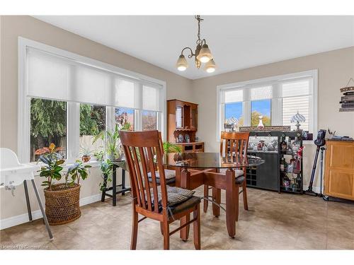 46 Jane Street, Smithville, ON - Indoor Photo Showing Dining Room