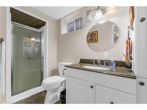 46 Jane Street, Smithville, ON - Indoor Photo Showing Bathroom