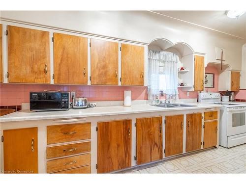 19 Pottruff Road S, Hamilton, ON - Indoor Photo Showing Kitchen With Double Sink