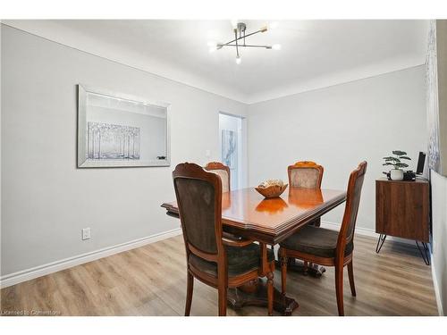 Upper-13 Beaucourt Place, Hamilton, ON - Indoor Photo Showing Dining Room