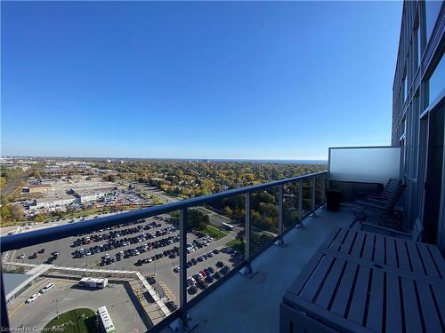 2003-2093 Fairview Street, Burlington, ON - Outdoor With Balcony With View