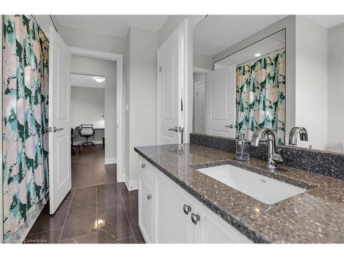 3608 Carolinia Court, Ridgeway, ON - Indoor Photo Showing Bathroom