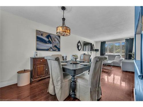 14 Par Place, Hamilton, ON - Indoor Photo Showing Dining Room