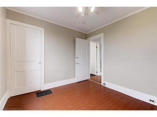 232 East 8Th Street, Hamilton, ON - Indoor Photo Showing Other Room