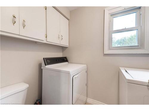 232 East 8Th Street, Hamilton, ON - Indoor Photo Showing Laundry Room