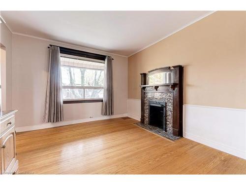 232 East 8Th Street, Hamilton, ON - Indoor With Fireplace