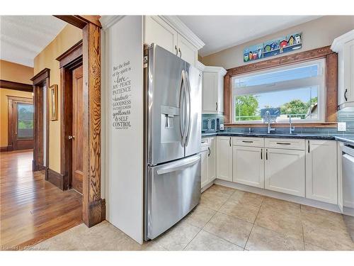 2038 Governors Road, Ancaster, ON - Indoor Photo Showing Kitchen With Double Sink