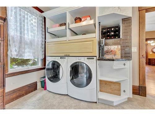 2038 Governors Road, Ancaster, ON - Indoor Photo Showing Laundry Room