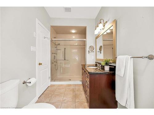 91 Southcreek Court, Ancaster, ON - Indoor Photo Showing Bathroom