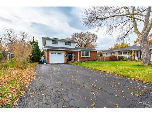 7 Shorwell Place, Brantford, ON - Outdoor With Facade