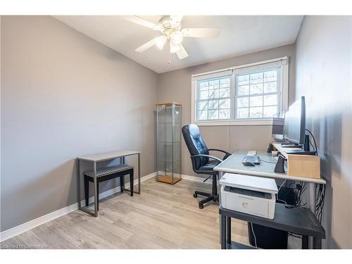 7 Shorwell Place, Brantford, ON - Indoor Photo Showing Office