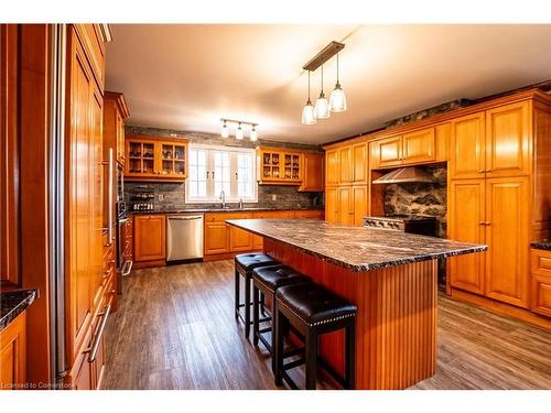 1 Kerr Crescent, Virginiatown, ON - Indoor Photo Showing Kitchen