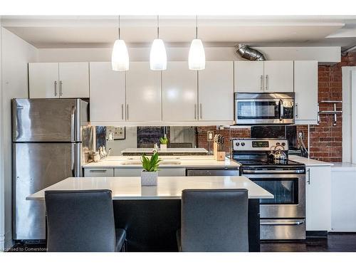 104-200 Stinson Street, Hamilton, ON - Indoor Photo Showing Kitchen With Stainless Steel Kitchen With Upgraded Kitchen