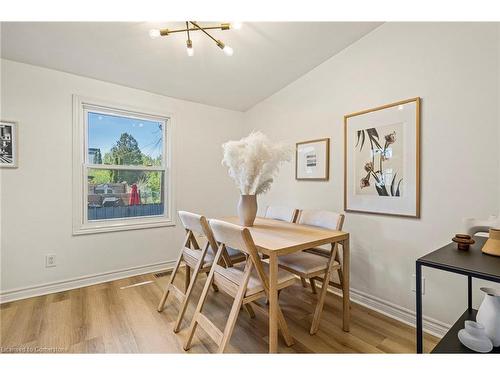 180 Wood Street E, Hamilton, ON - Indoor Photo Showing Dining Room