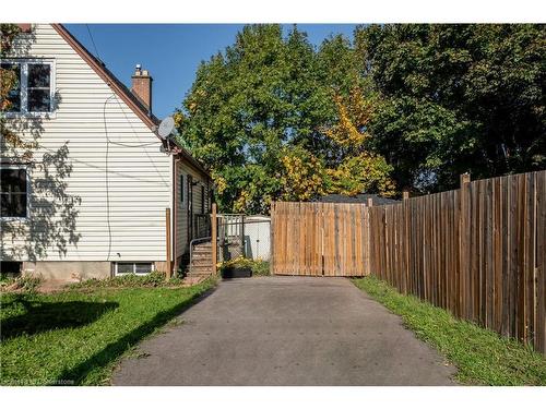 41 Martha Street, Hamilton, ON - Outdoor