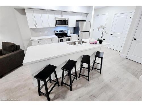 308-4514 Ontario Street, Beamsville, ON - Indoor Photo Showing Kitchen With Stainless Steel Kitchen