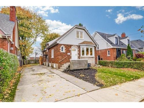 122 Kenilworth Avenue S, Hamilton, ON - Outdoor With Facade